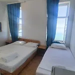 Lori بيت للعطل بورغراديك